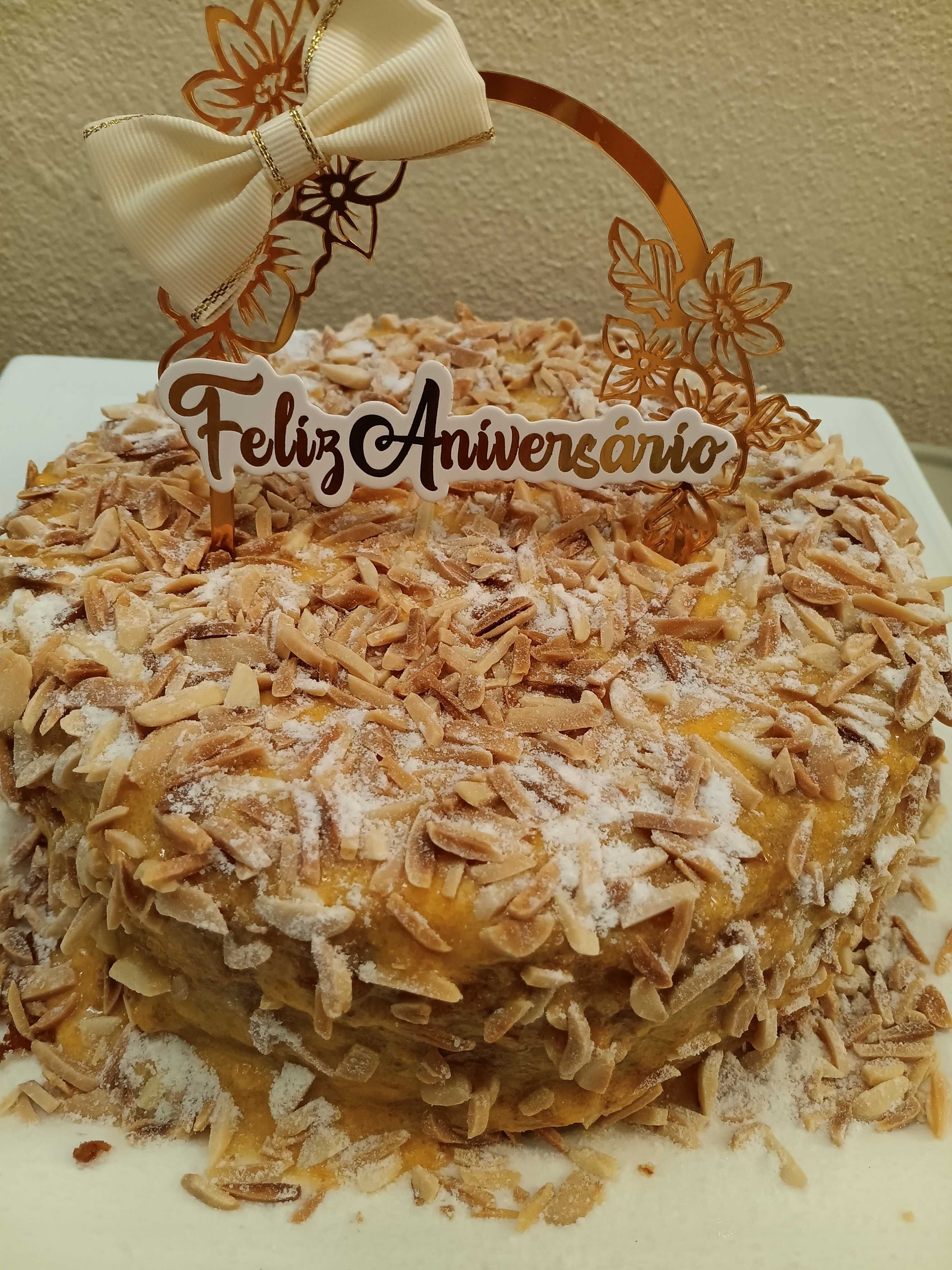 Faço bolos caseirinhos para todos os eventos
