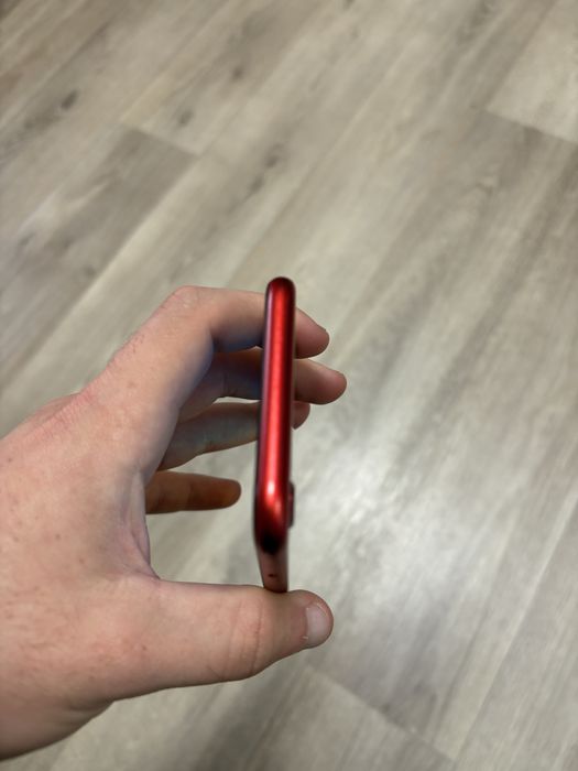 IPhone 8. 64gb/91 akb