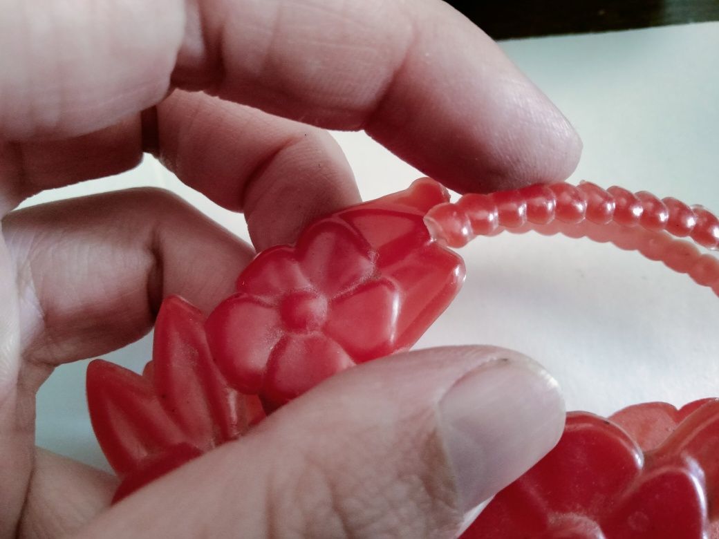 Plastikowy koszyczek na serwetki