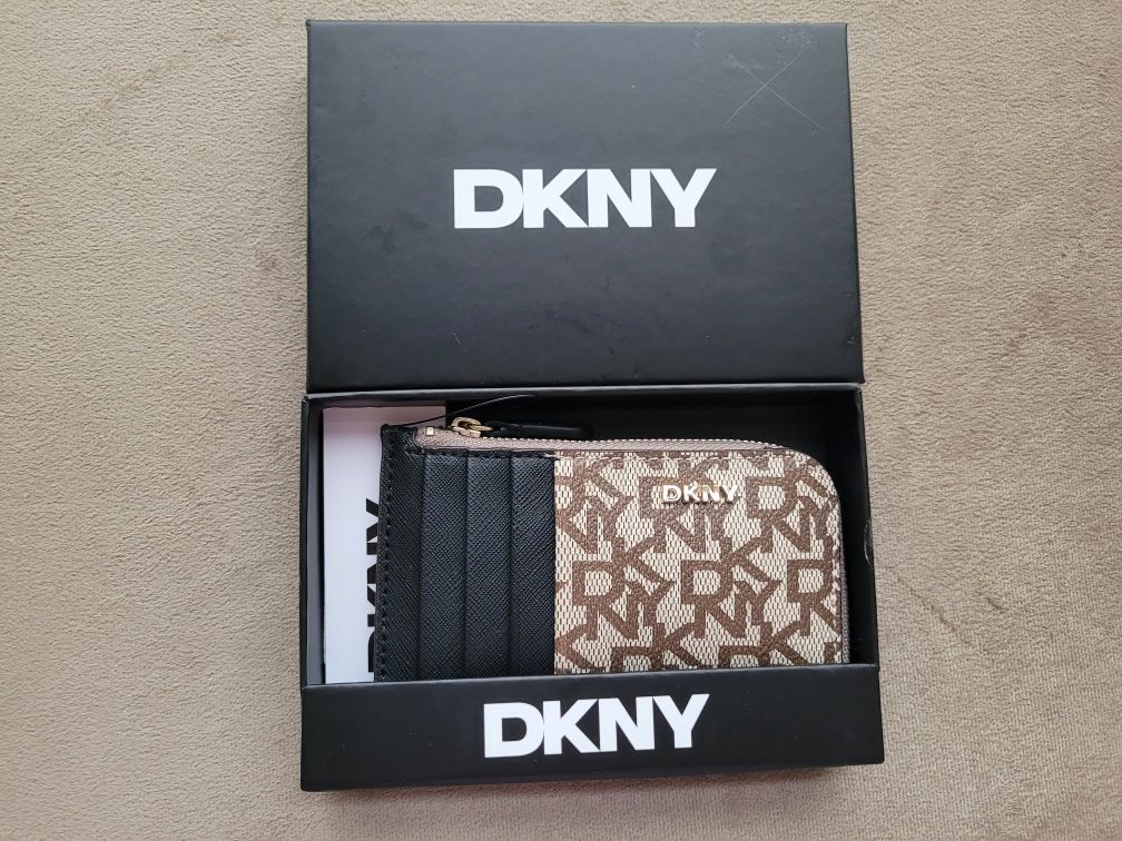 Portfel na karty DKNY