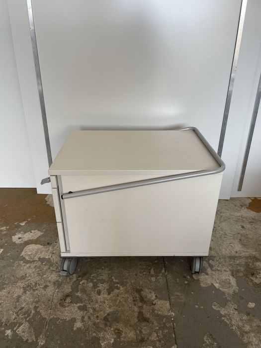 Szafka, Kontenerek pod biurko Haworth