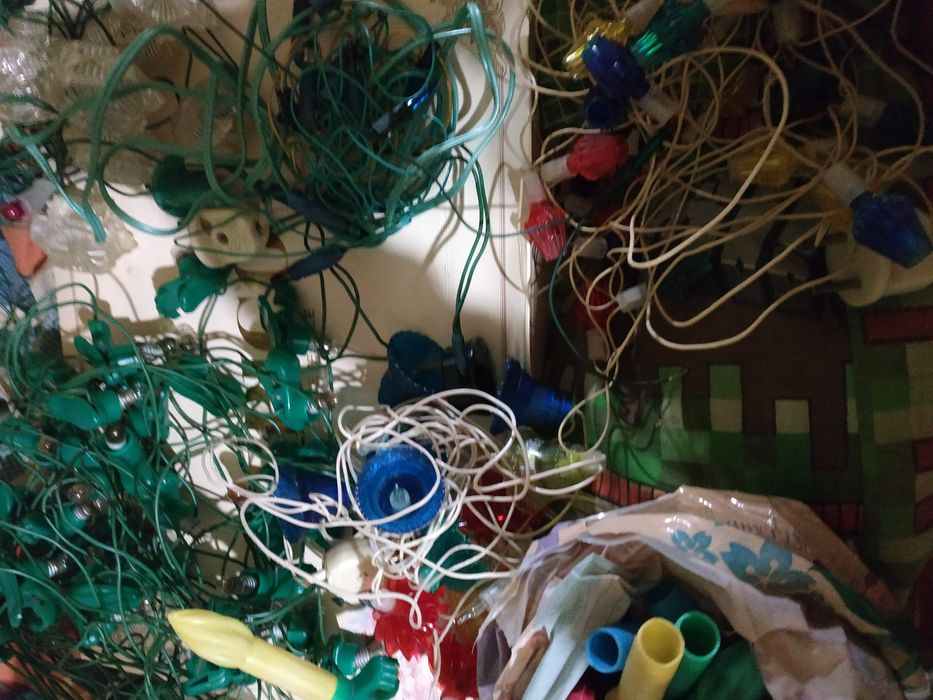 Новорічні Грилянди не робочі