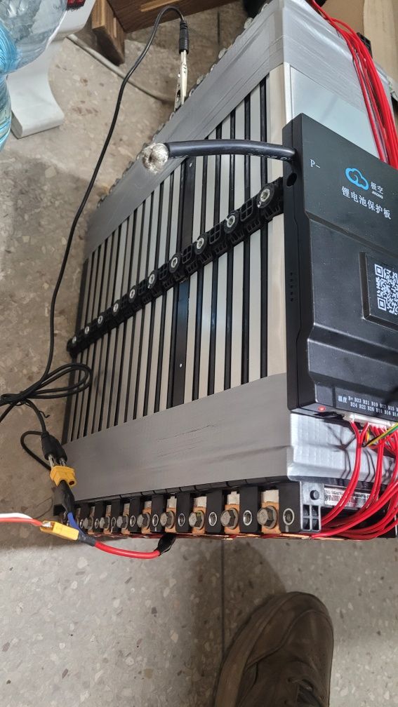 Аккумулятор для єл мопеда 84в, 60а, 4.5Kw. Bms 100a