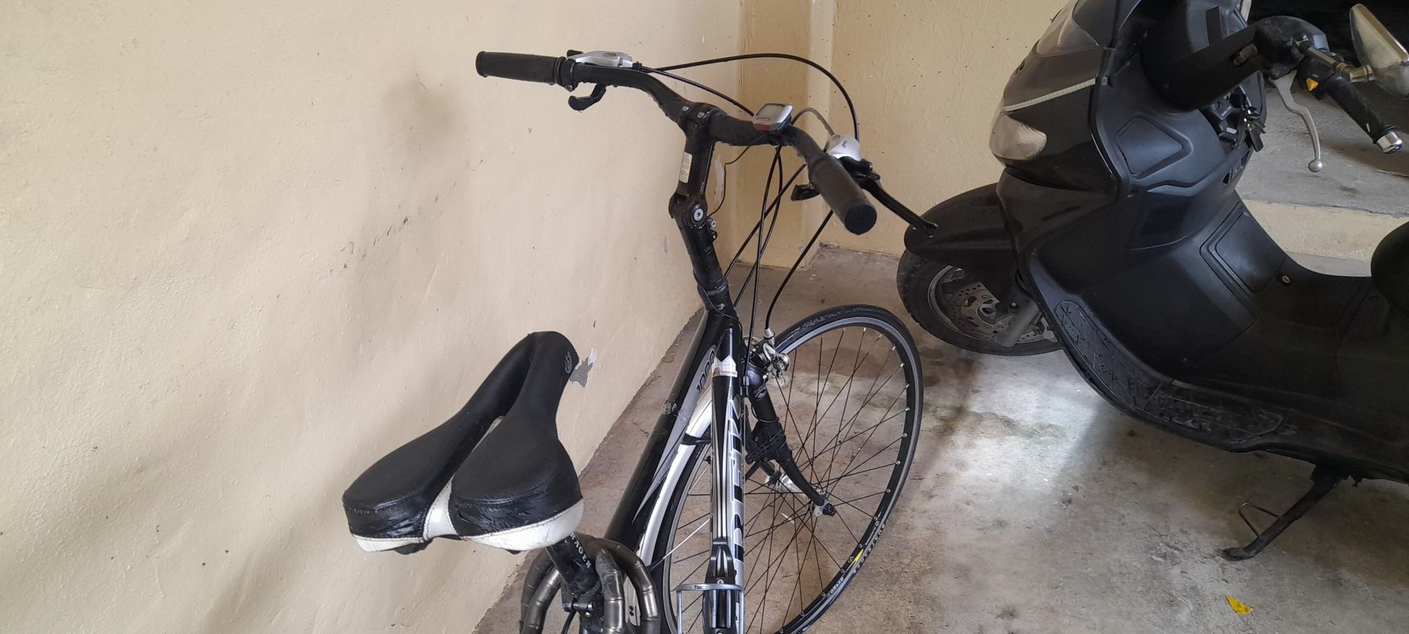 Bicicleta Aro26 quase como nova