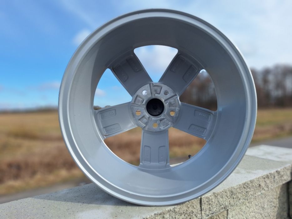 Felgi 17 5x112 VW Passat Jetta Tiguan Oryginał