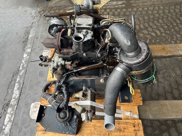 silnik yanmar do minikoparki 2 cylindry