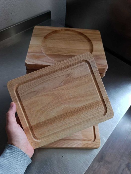 Дерев'яна підставка для блюд