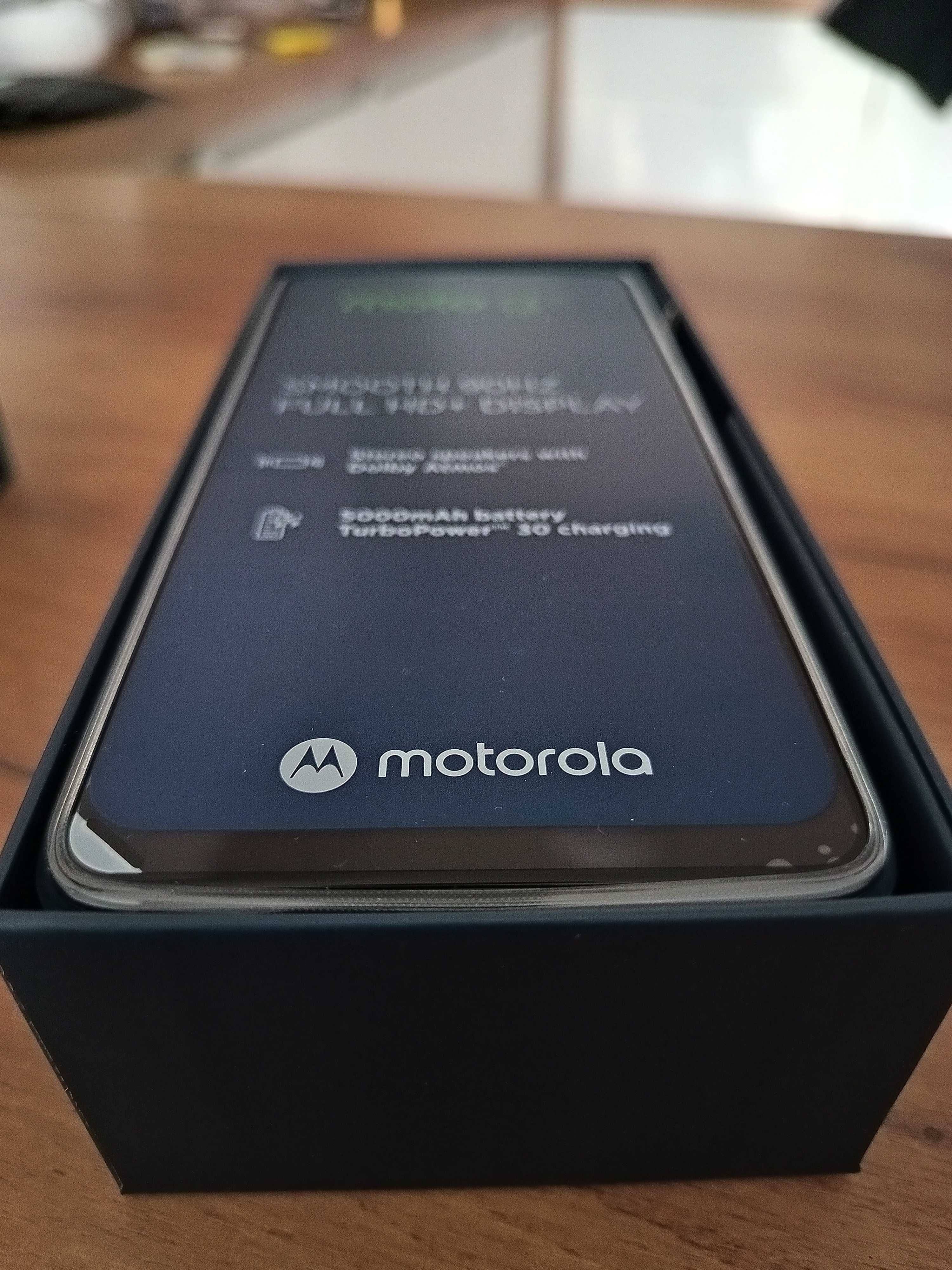 Motorola G32. Nowa, 23 miesiące gwarancji