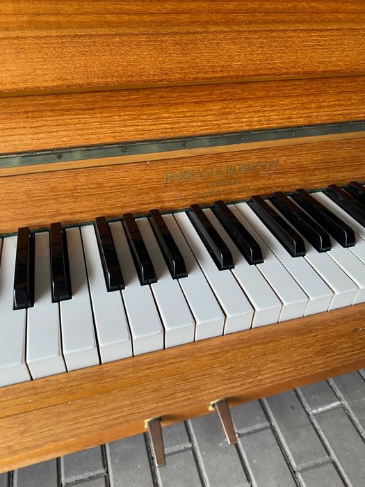 Pianino Barratt & Robinson