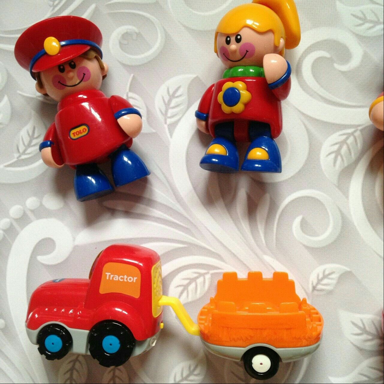 Іграшки Vtech, потяг, трактор, пожежна, поліцейська