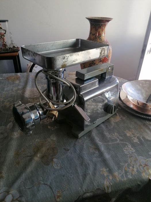 Máquina de picar carne monofasica