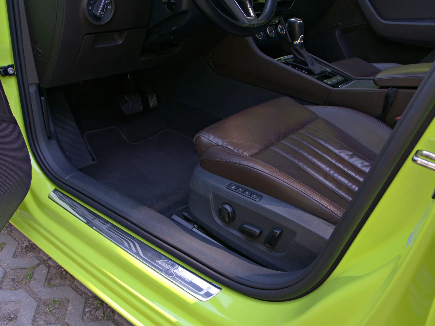 Skoda Superb Superb 2.0 TSI, 350hp, limonka lub bialy