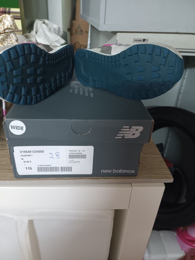 Tenis New Balance menina n28