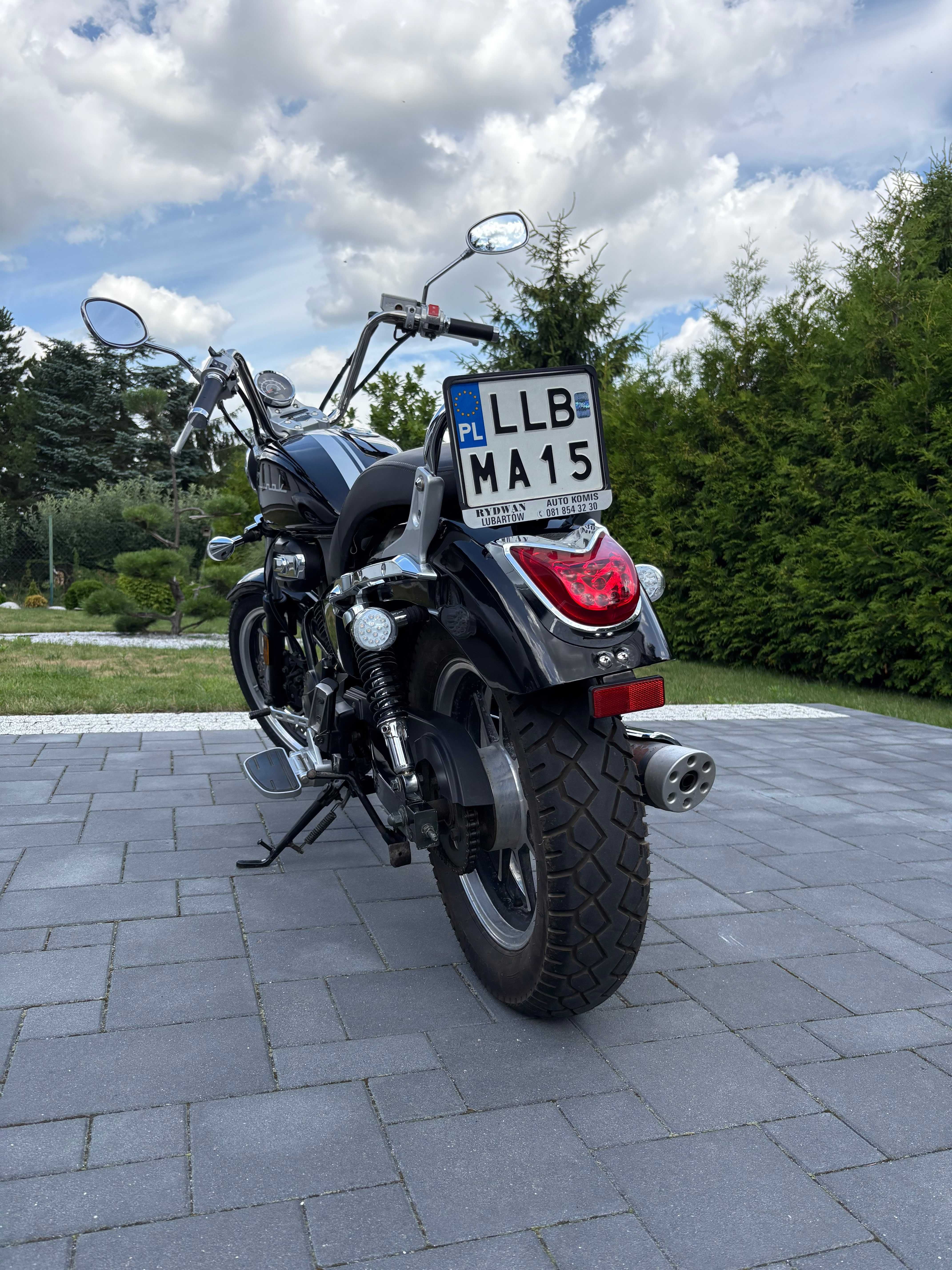 Junak M12 motocykl 125 cm3