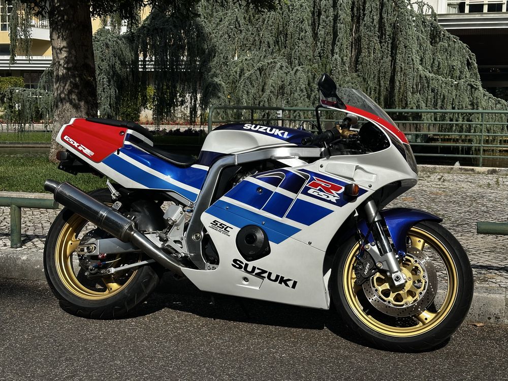 Suzuki GSXR R400 (GK76A) - 1991