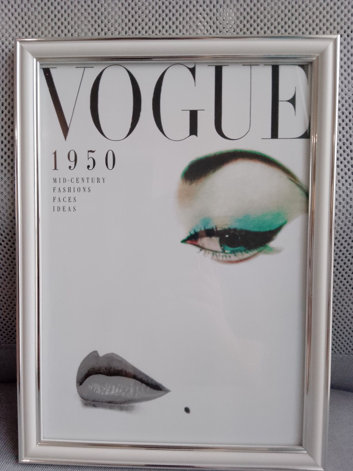 Vogue trzy plakaty w ramie