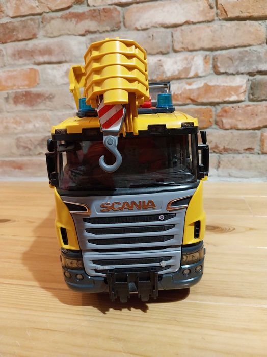 Ciężarówka Scania z dźwigiem Liebherr - Bruder