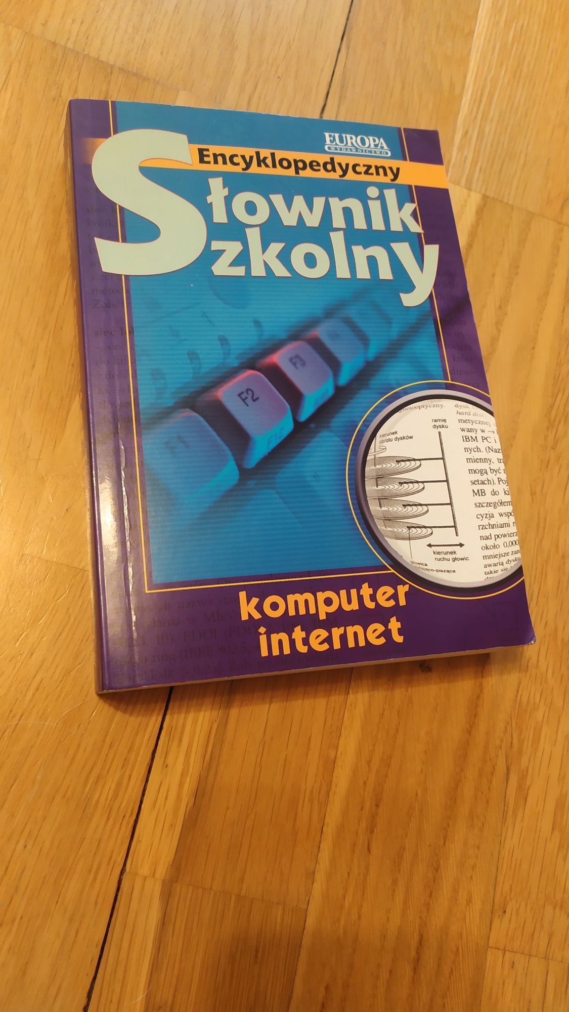 Słownik szkolny komputer internet encyklopedyczny