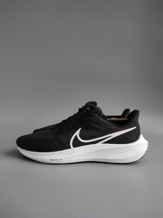 Чоловічі кросівки для бігу Nike Air Zoom Pegasus 39
