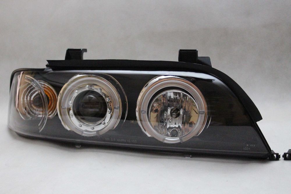 Lampy reflektory przednie przód BMW E39 95-03 RINGI LED ANGEL EYES