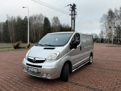 Sprzedam Opla Vivaro