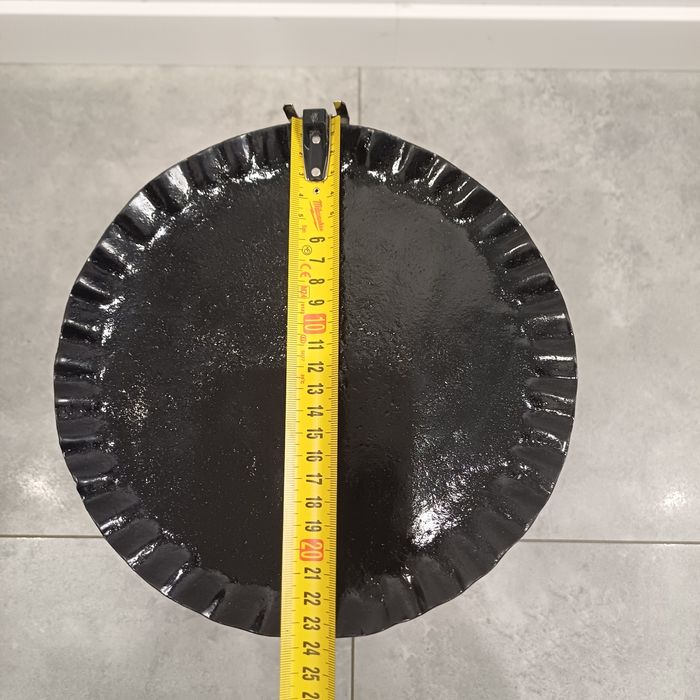 Stary metalowy kwietnik stojak PRL