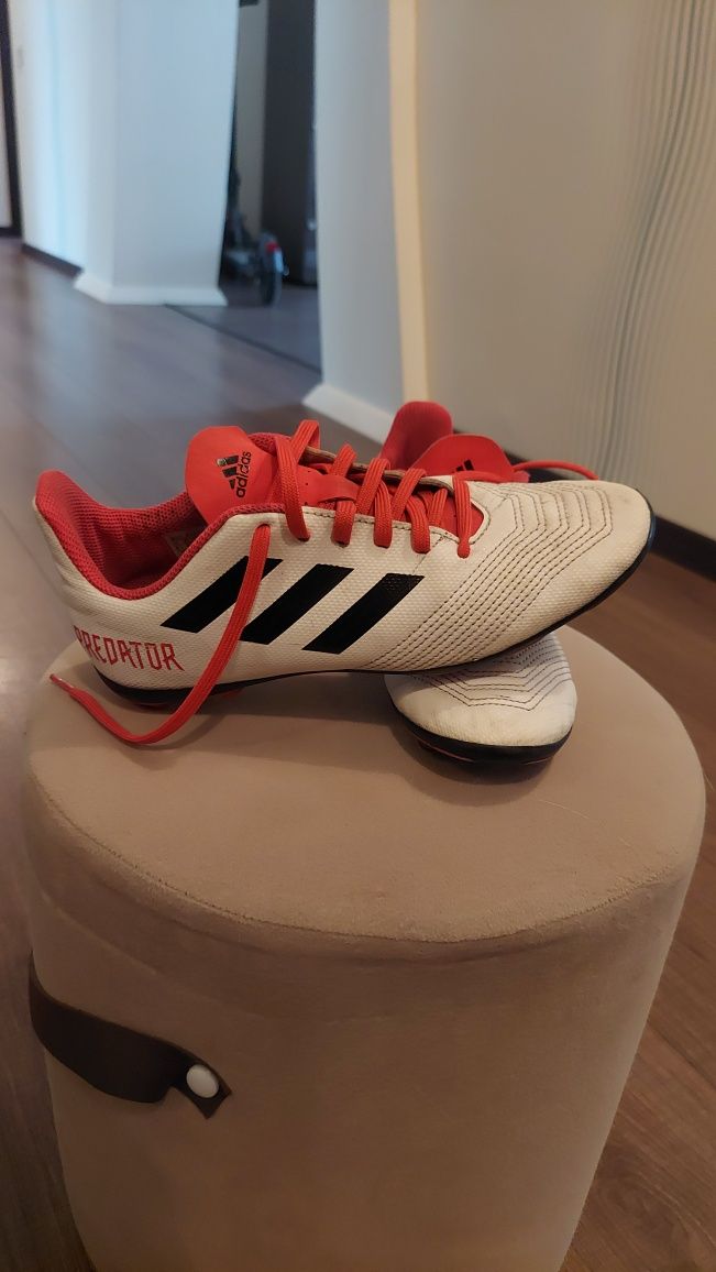 Бутси Adidas Predator 36.5.