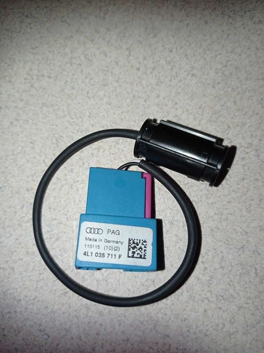 AUDI (4L1 035 711 F+6Q0972706) Мікрофон та фішка
