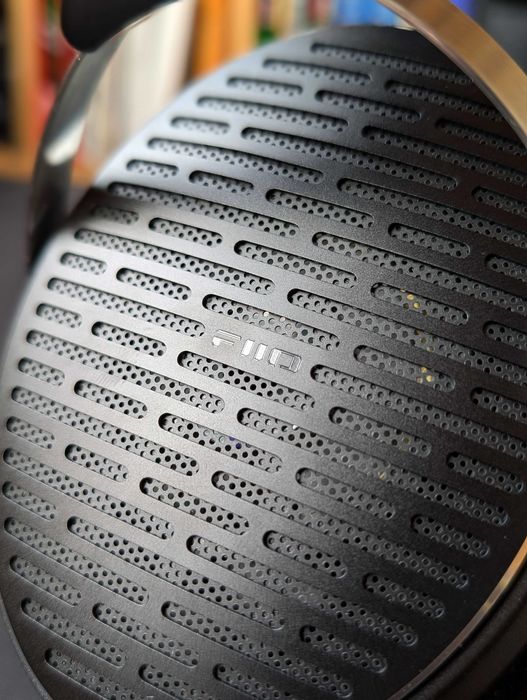 Новинка від FIIO. Повнорозмірні відкриті динамічні навушники FIIO JT3