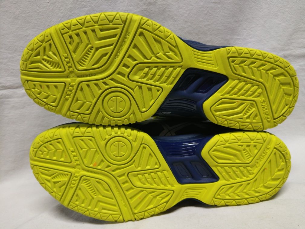 Buty Asics Gel-Squad -Halowe rozm. 42,5