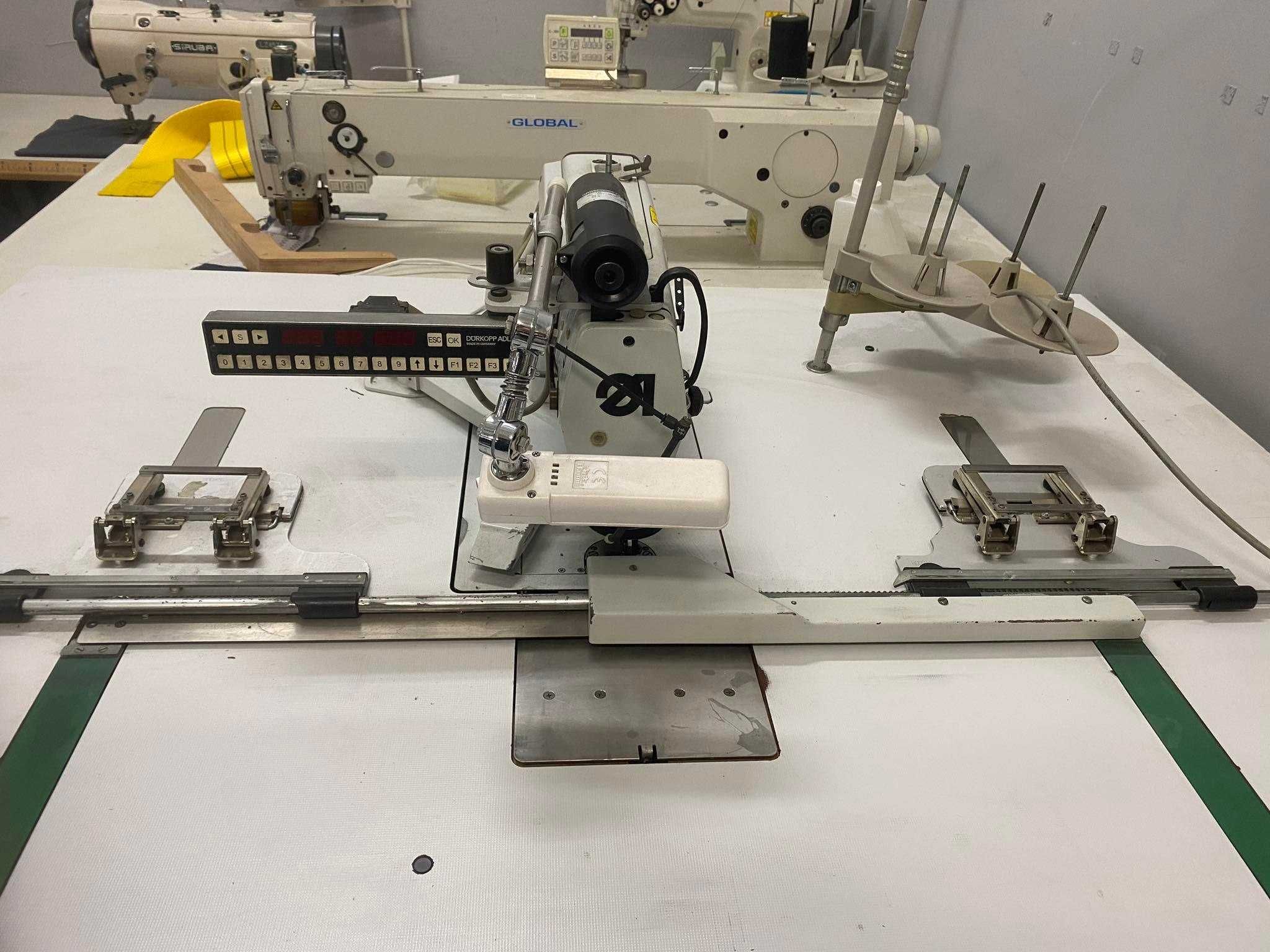 Durkopp Adler Automat do patek , kołnierzy , pagonów itd. z odkrawacze