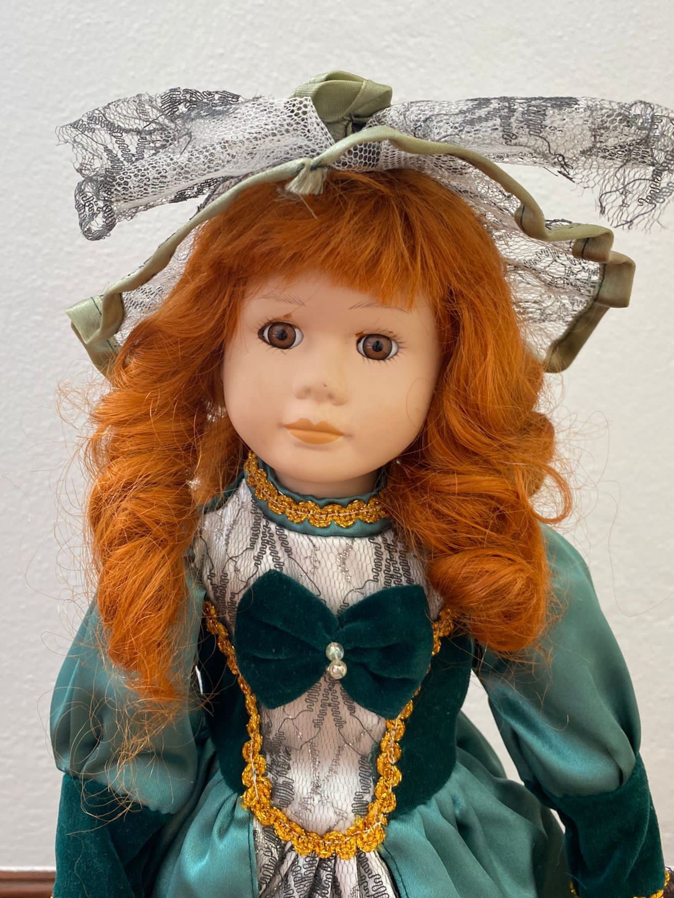 Boneca de porcelana