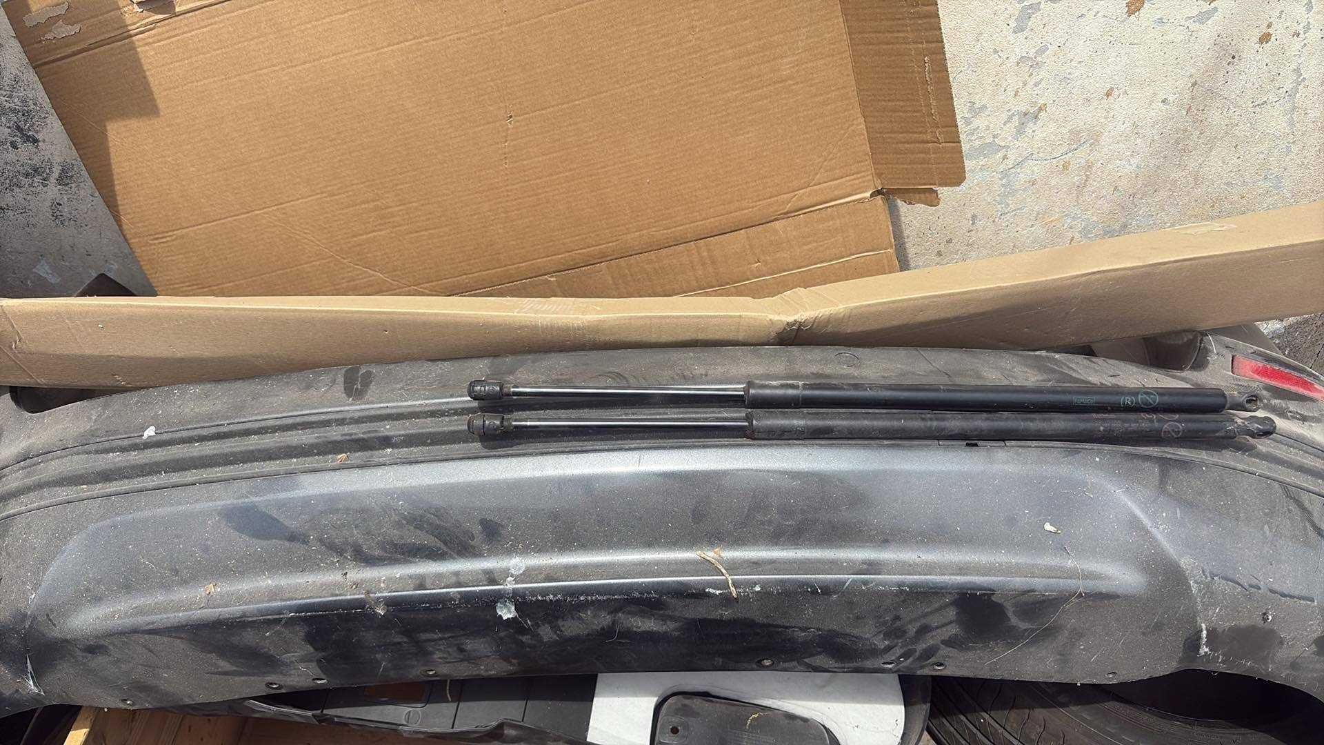 material de trazeira ford mondeo