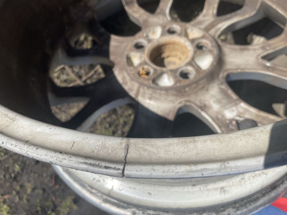volvo medusa 18” c30,s40,v50 komplet