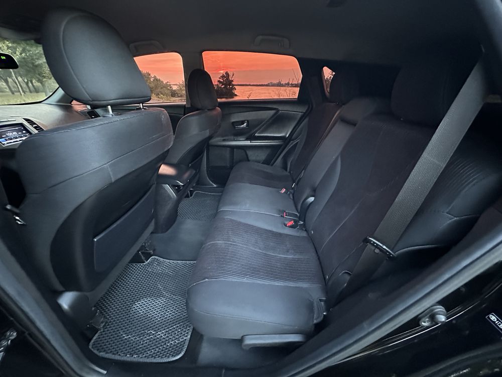Продам Toyota Venza 2015 2.7 газ/бензин