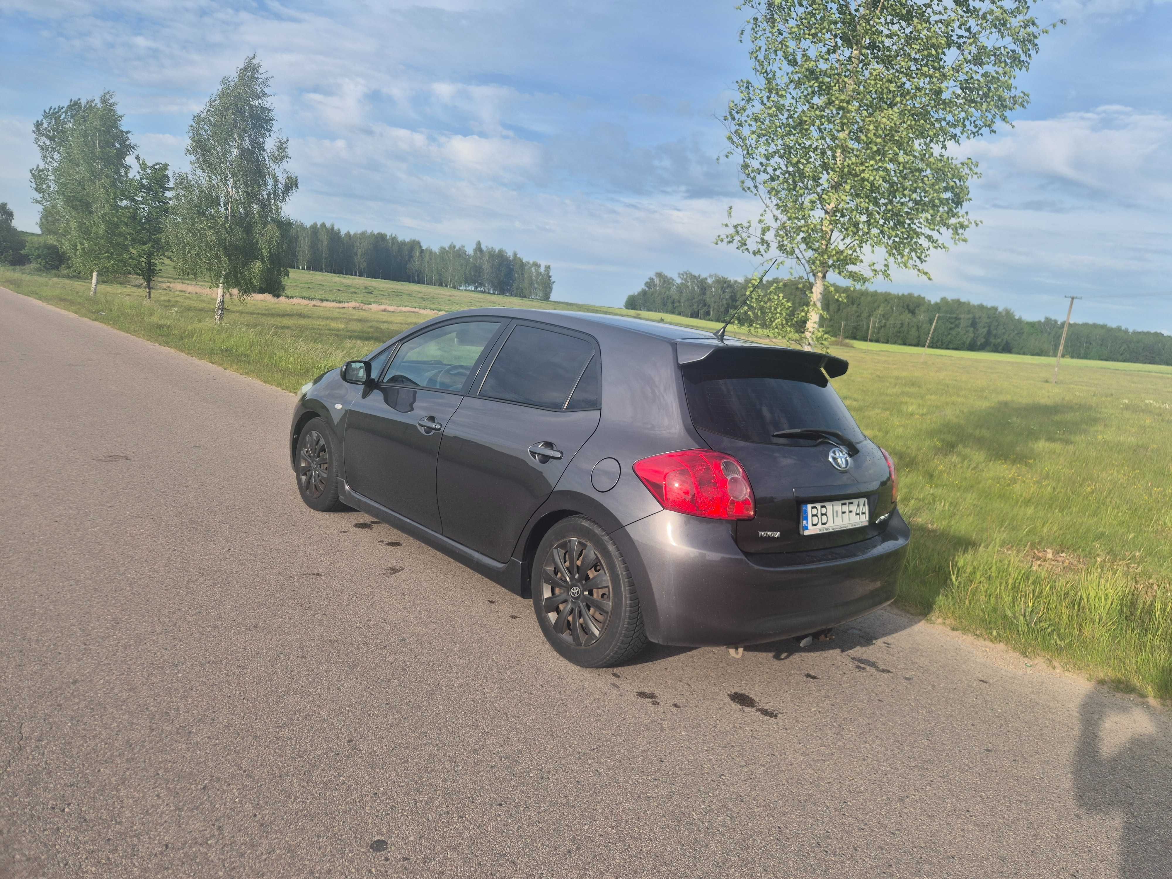 Toyota Auris 2007 Rok