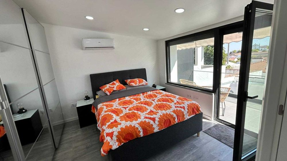 Moradia T2 com 3 Casas de Banho em Arraiolos/Sem Licença de Habitação