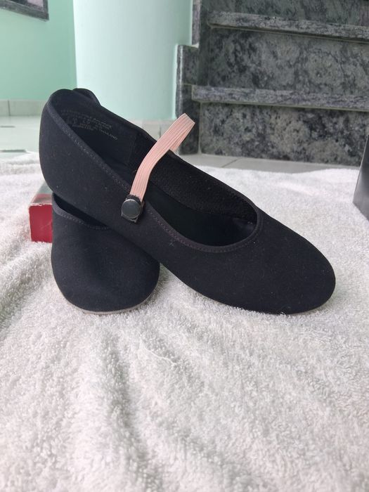 Sapatos de Dança Ballet, como novos, usados 2 vezes