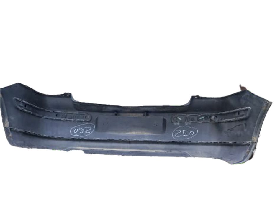 Pára-choques trás VOLKSWAGEN Golf IV (1J1)