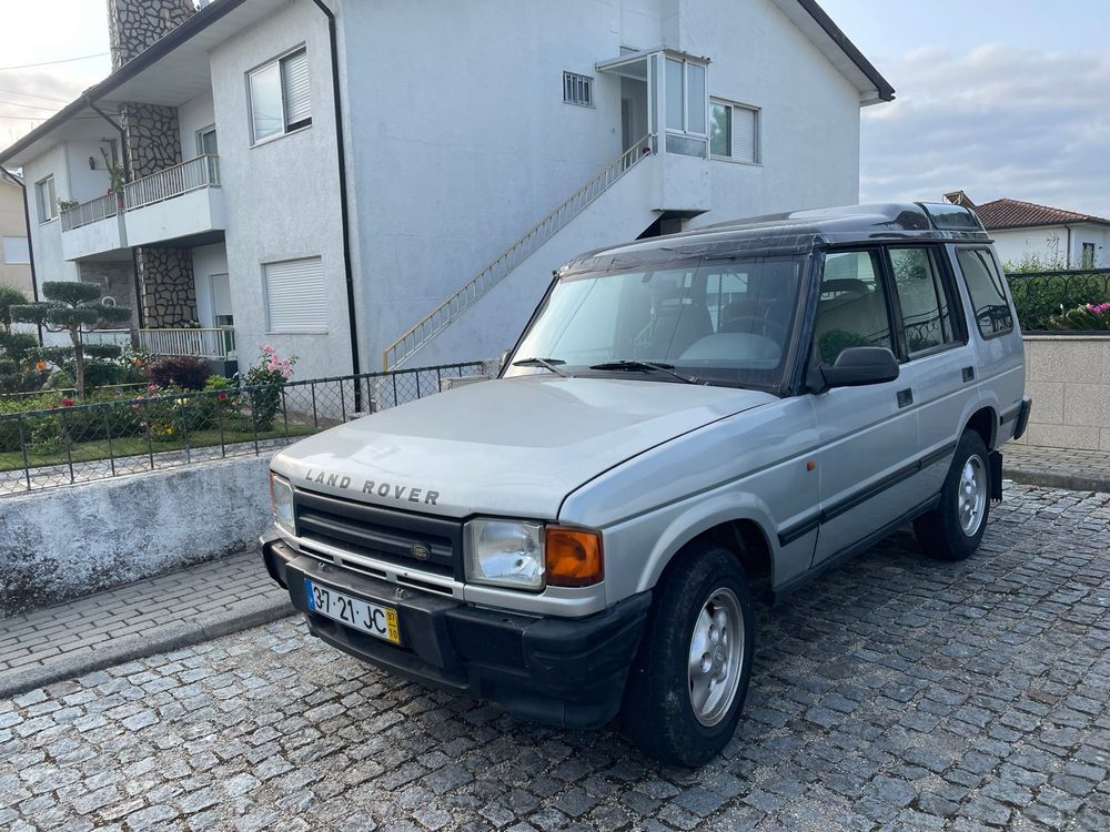 Land Rover Discovery 300 Tdi 7 lugares 5 portas |Edição limitada Aigle