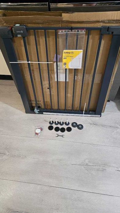 Bramka Zabezpieczająca rozporowa Safety 1st Easy Close 73-80 granat