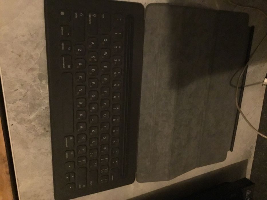 клавиатура для айпада Apple Smart Keyboard Folio for iPad