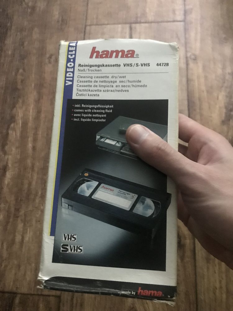 Очиститель для видеокассет HAMA Reinigungskassette vhs/s-vhs 44728