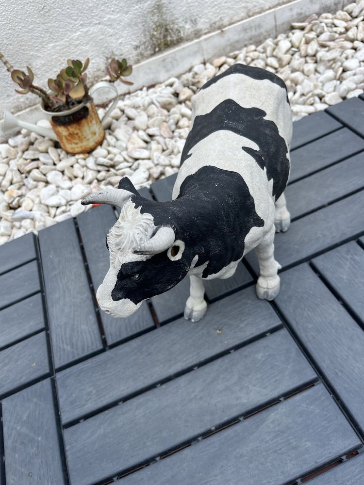 Vaca de porcelana