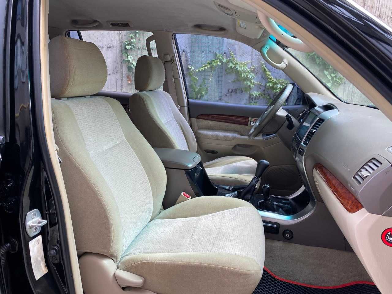 Продам Toyota Land Cruiser Prado 2005. Можна в розстрочку, під викуп.