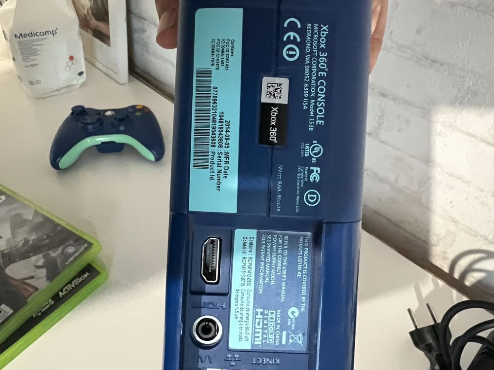 Xbox 360 Limited Edition Blue 500GB