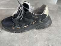 Modne sneakersy Togoshi