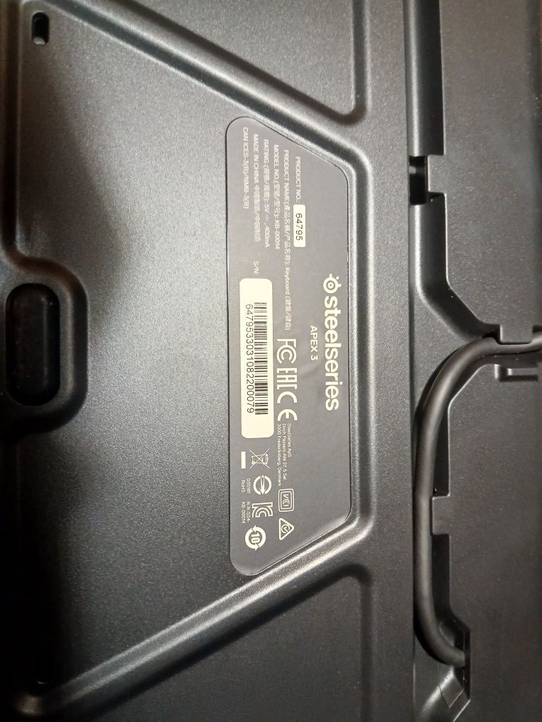 Klawiatura SteelSeries Apex 3 – używana, sprawna