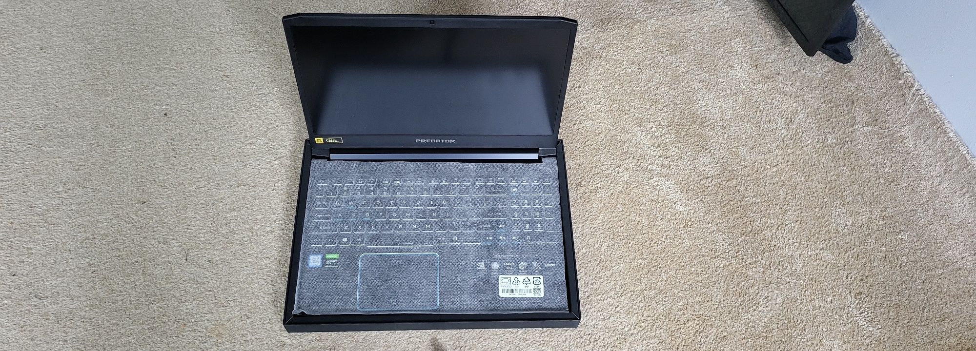 Acer predator helios 300