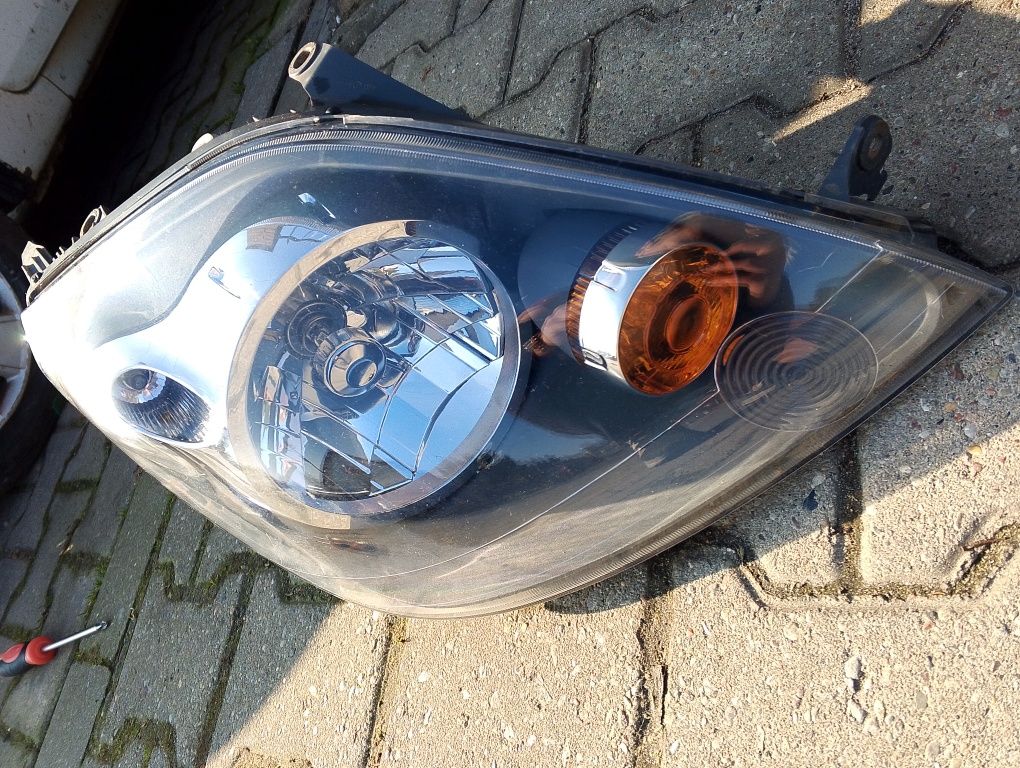 Reflektor ford fiesta V 5 01 (JH_JD_) L+P Depo